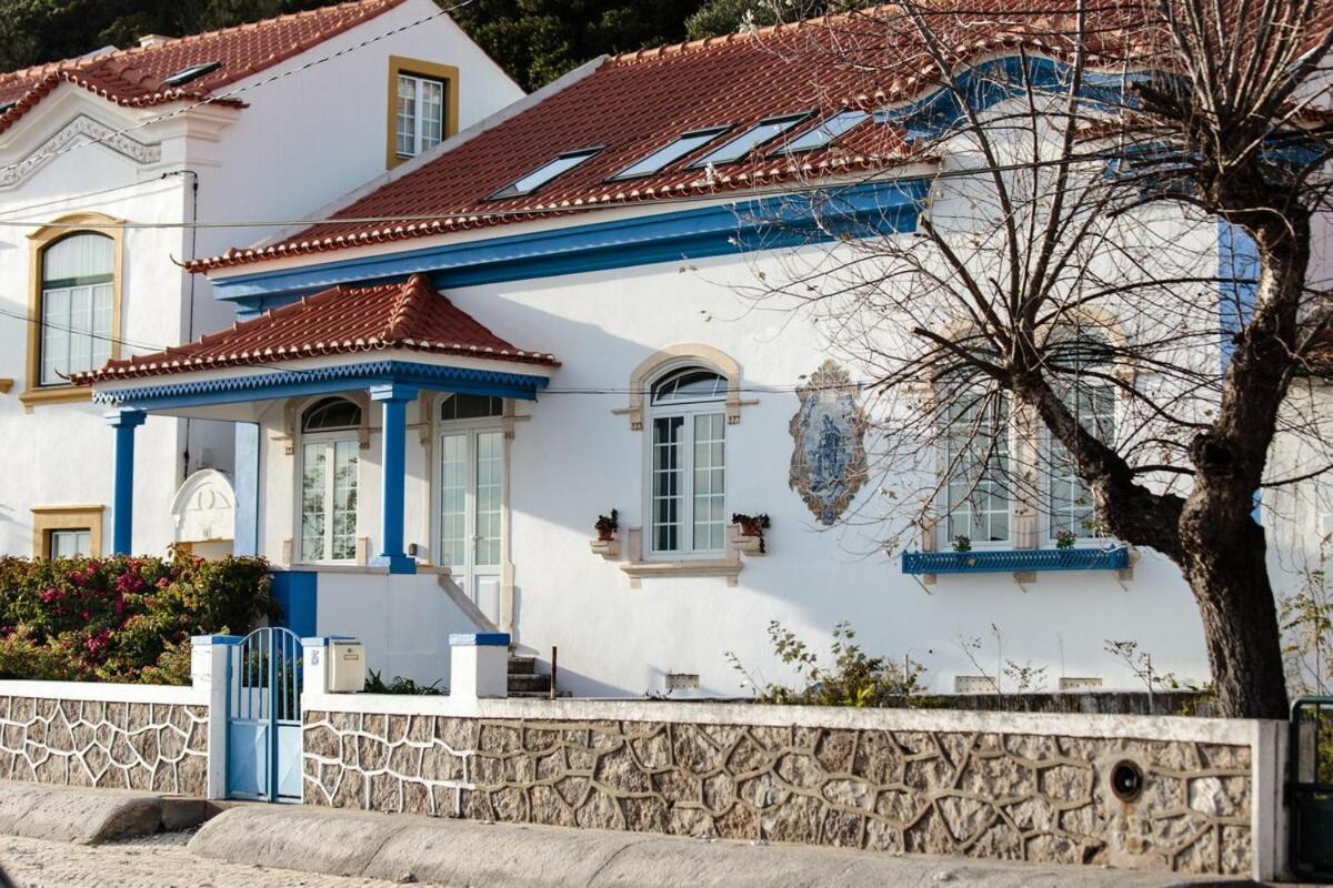 CASA AZUL T3 com vista sobre a baía- BY SMARTHOMES São Martinho do Porto Exterior foto